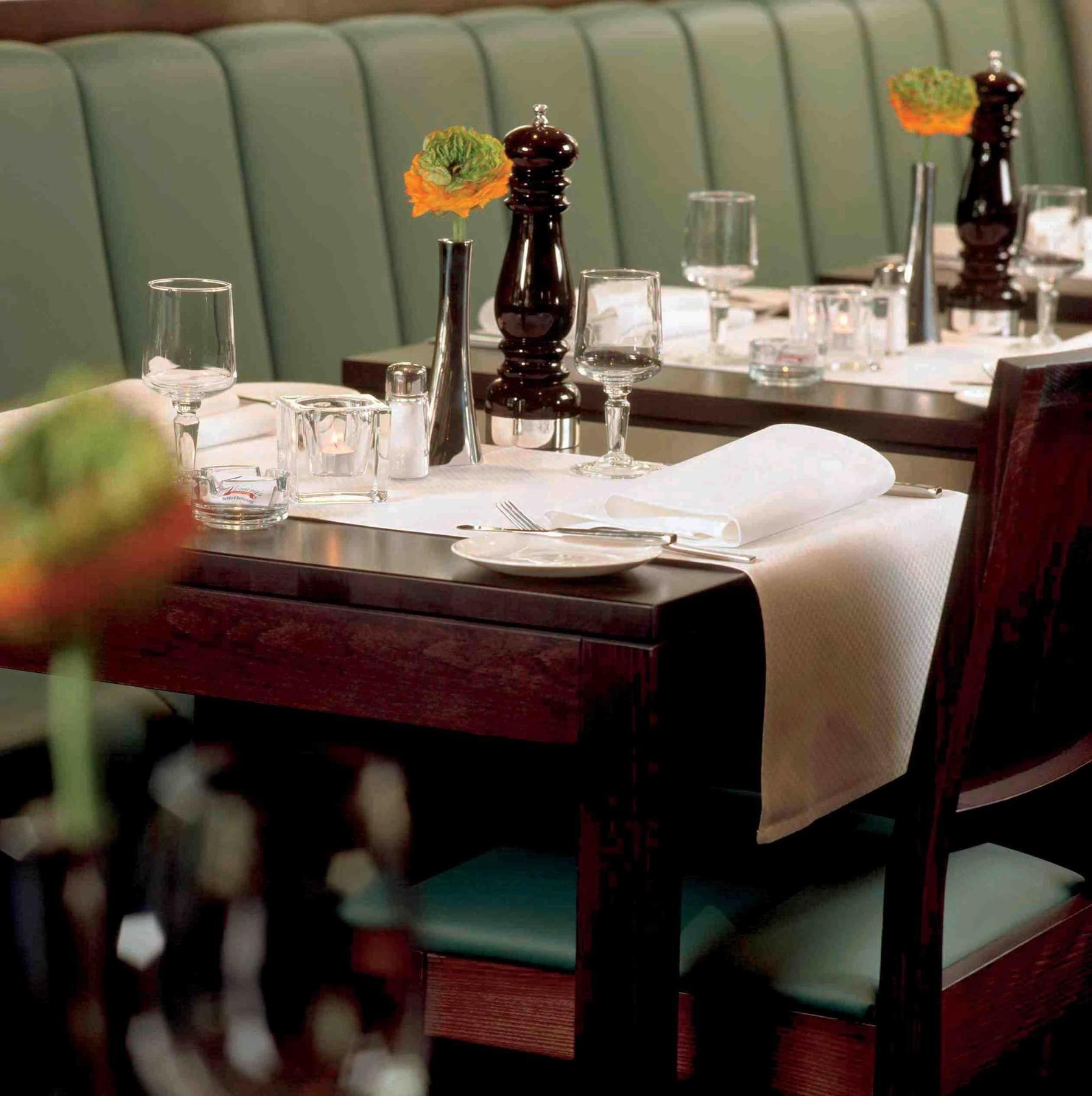 Hotel Lumiere An Der Messe "New Opening" Frankfurt am Main Restaurant photo